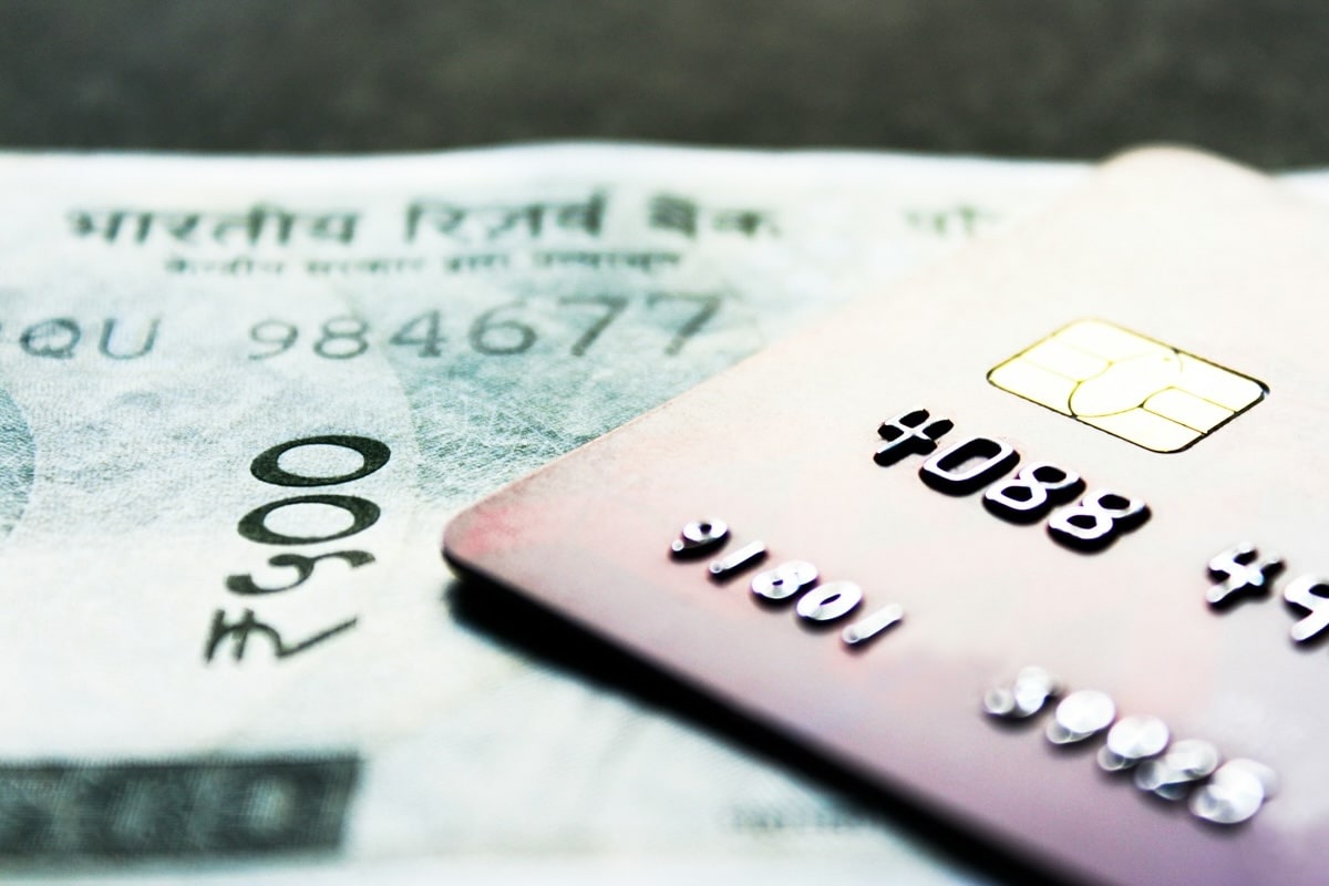 Axis Bank Reveals Ultra Luxury Credit Card With Visa Infinite Privilege Benefits